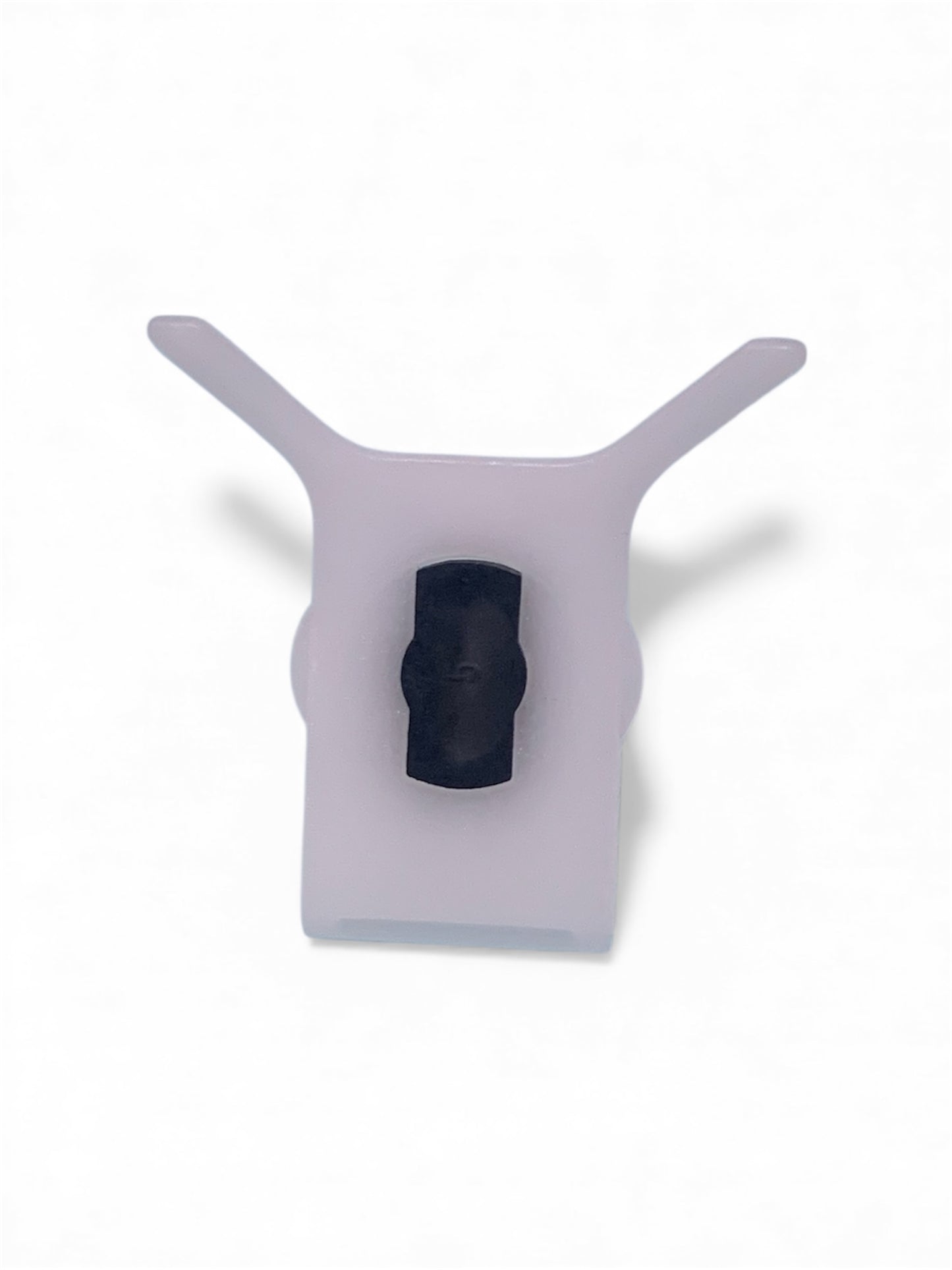 Rover 75 MG ZT-T | Chrome Kickplate Trim Clip | DDQ100460