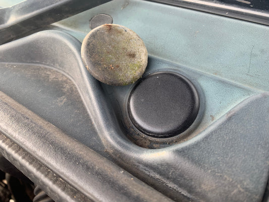 Rover 75 MG ZT-T | Scuttle Panel Wiper Bung | EYB100190PMA